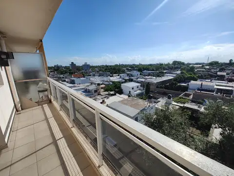 Departamento en Alquiler en Barrio Sargento Cabral, $ 500.000