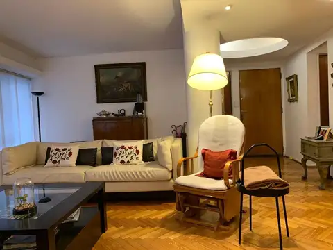 Departamento en Venta de 5 ambientes
