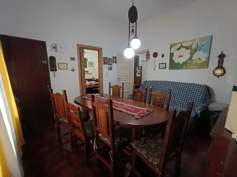 Casa en Venta en Bernal Oeste, USD 260.000