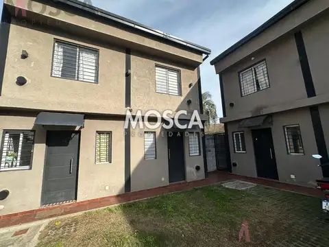 Duplex dos ambientes en alquiler La Reja centro