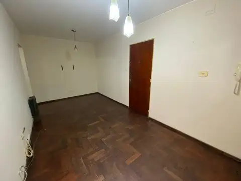Departamento en Alquiler 50 años