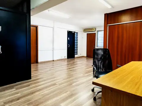 Oficina en Alquiler en San Nicolás, $ 600.000