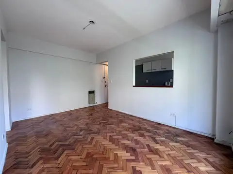 Departamento en Alquiler en Barrio Norte, $ 650.000