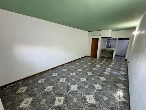 Departamento en Alquiler en San Antonio de Padua, $ 300.000