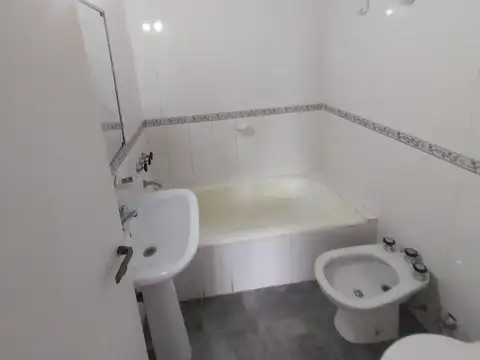 Departamento en Alquiler en Caballito Norte, $ 600.000