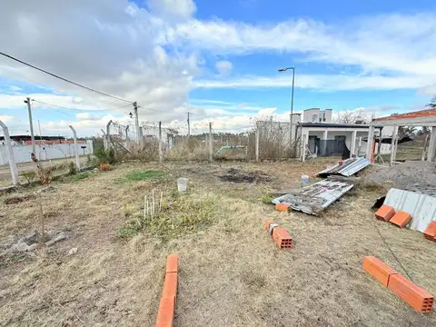 Rosario de Lerma. RP 24. Retoños de Colon. Mza 12. Lote 100