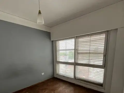 Departamento en Venta en Adrogue, USD 60.000