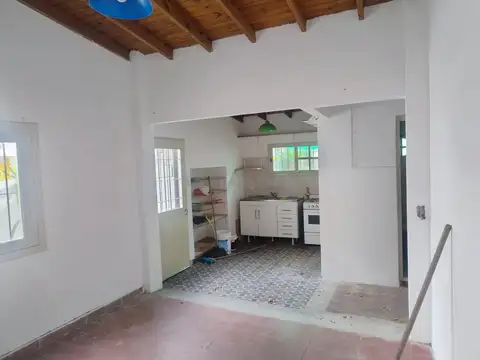 Depto Tipo Casa en Alquiler en Martinez, $ 1.200.000