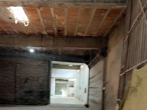 Galpon en Alquiler en Lanús Oeste, $ 1.900.000