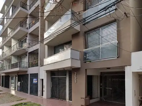 Vila 753