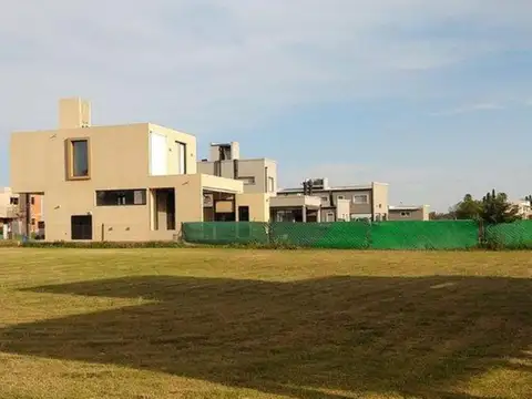 Barrio cerrado Brisanova