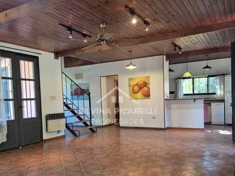 Casa en Venta con 1 cochera
