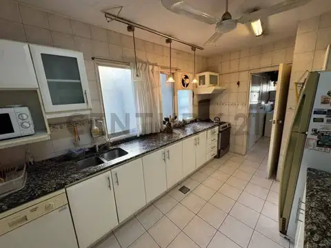VENTA DEPTO 5 AMBIENTES, MAS DEPENDENCIA, CABALLITO