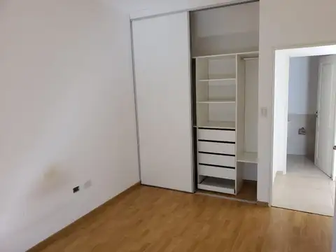 Departamento en Alquiler en Tigre Centro, $ 800.000
