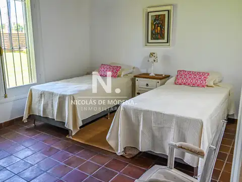 Casa en Alquiler Temporal en Playa Mansa, USD 15.000