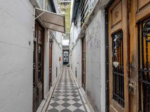 Venta PH de 4 amb en Nueva Pompeya  APTO CREDITO