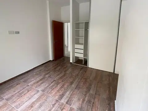 VENTA - DEPARTAMENTO 2 AMBIENTES- FLORESTA