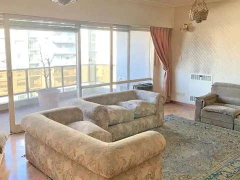 Departamento en Alquiler de 5 ambientes