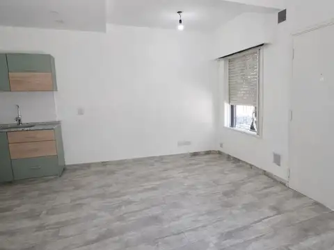 Depto Tipo Casa en Venta en Ramos Mejia, USD 93.000