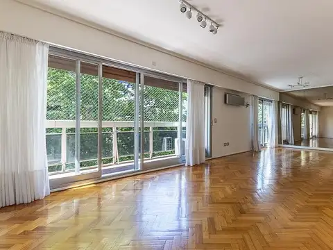 Venta Departamento 4 ambientes Amplio Piso Luminoso Balcones Cochera Baulera Belgrano