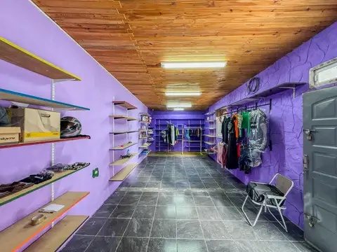 Casa en Venta con 1 cochera