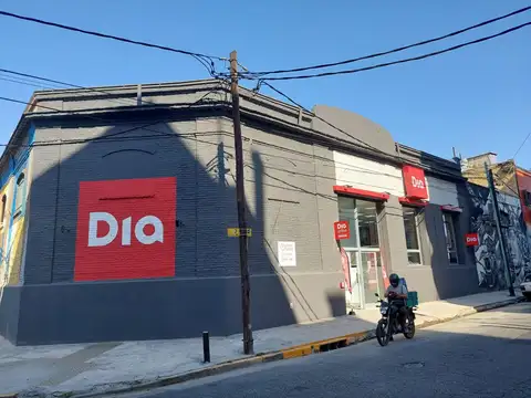 Local en Alquiler en Boca, $ 4.500.000