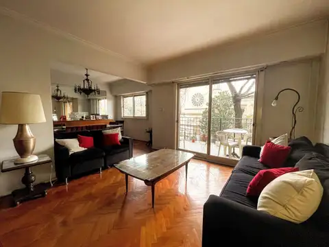 VENTA PISO 4 AMB BALCON COCHERA FLORES
