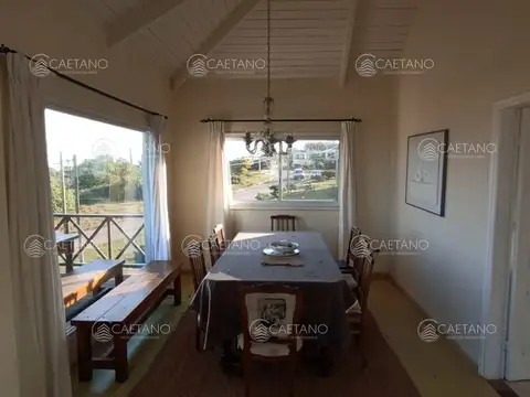 Venta casa 4 dormitorios, Montoya la barra
