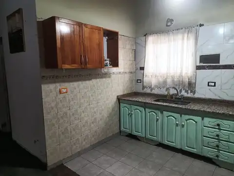 Manuela Pedraza 1100