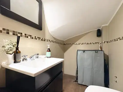 Depto Tipo Casa en Venta en Ramos Mejia, USD 154.000