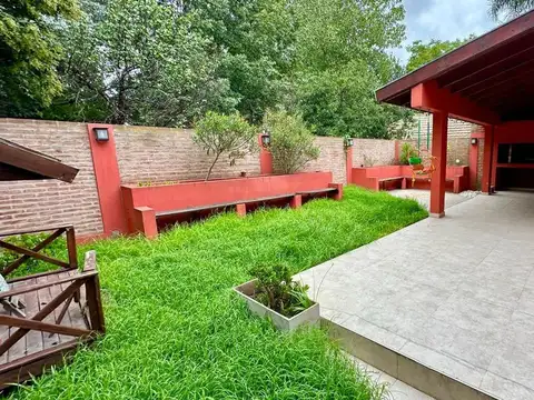 Subteniente Alfredo Fox 100