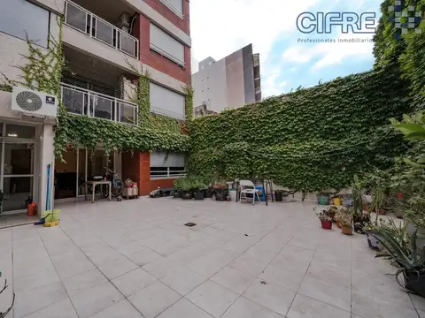 Departamento de 2 ambientes con gran patio y amenities  en Parque Chas