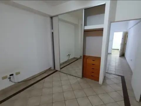 Departamento en Venta en Ramos Mejia, USD 46.000