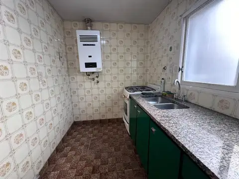 Depto Tipo Casa 2 ambientes con 1 baño