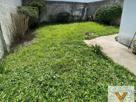 Casa en venta - 3 Dormitorios 1 Baño - 25 de Mayo