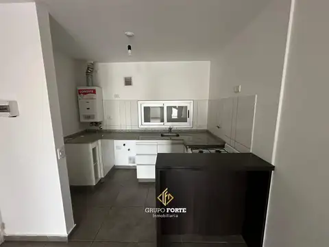 Santa Fe 100, Piso 2°