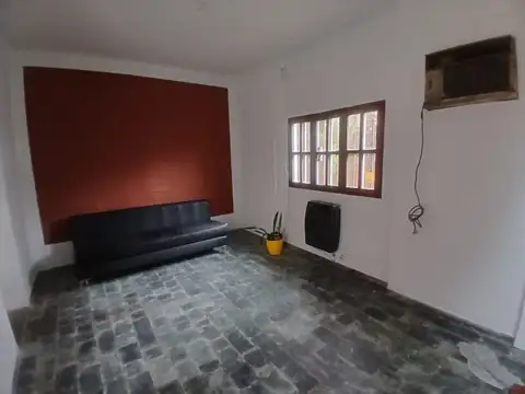 Casa interna 2 Dormitorios  Barrio Sarmiento