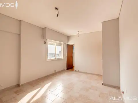 AV GAONA al 2200