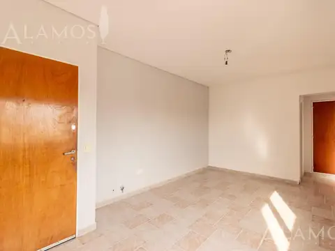 Departamento en Venta en Ramos Mejia, USD 64.000