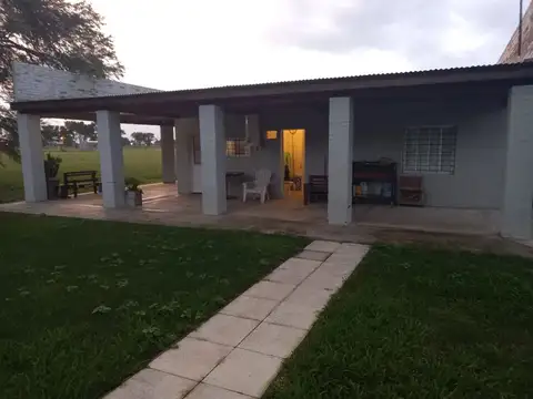 Casa de 2 dormitorios con pileta en La Mansa, para vivir y descansar!