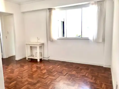 Excelente departamento totalmente reciclado con ubicación inmejorable en pleno Belgrano