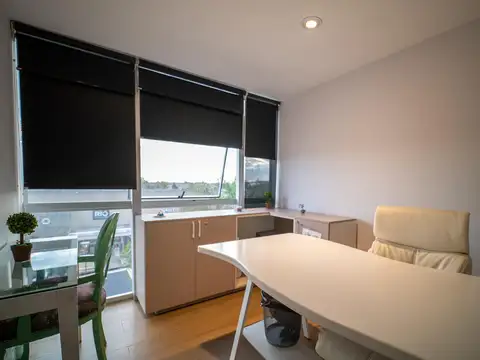 Oficina en Venta en Fisherton, USD 220.000