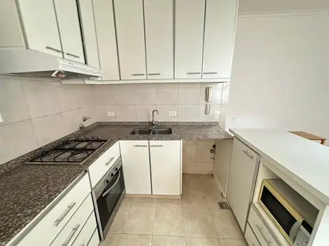 Depto Tipo Casa en Alquiler de 2 ambientes
