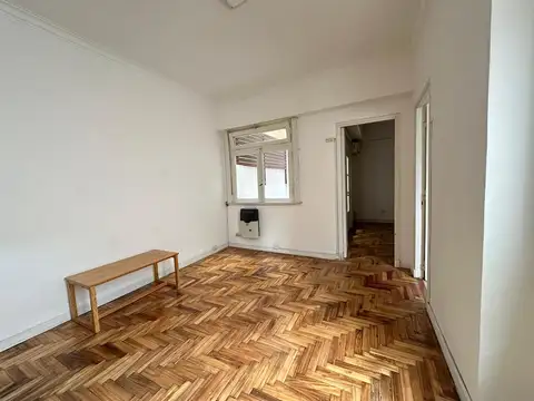 Departamento PH 2 Ambientes con dos patios sin expensas en Alquiler en Caballito