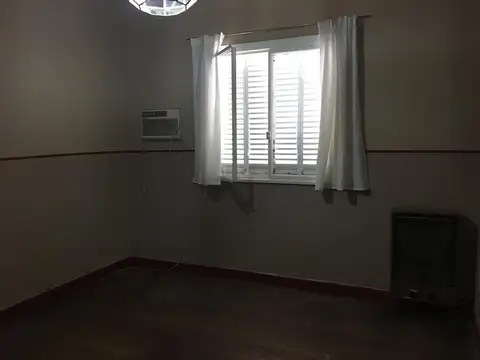 Depto Tipo Casa en Venta 70 años