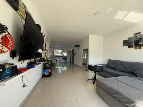 Departamento en Alquiler en Villa Bosch, $ 900.000