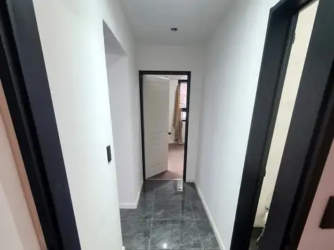 Navarro 3500, Piso PB