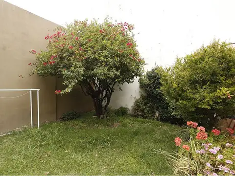 Casa en Venta Martinez Jardin Parrilla Terraza