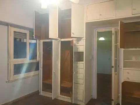 Depto Tipo Casa en Venta 56 años