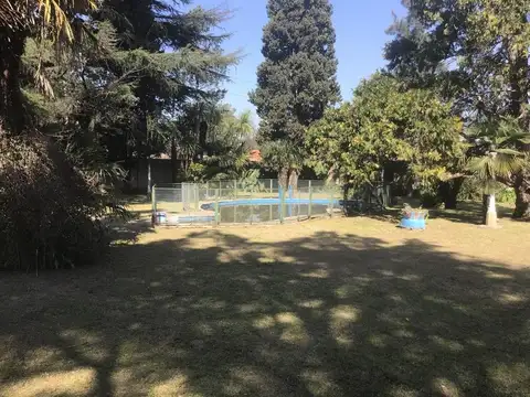 Quinta en Venta con 9 cocheras
